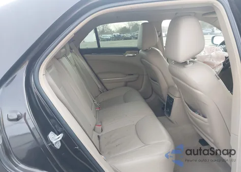 2012 Chrysler 300 Limited z USA, uszkodzony, nr VIN 2C3CCACGXCH264396